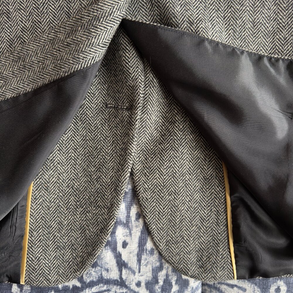 Vintage Haggar Imperial Black & White Herringbone Blazer | Made in USA | 44R - Picture 10 of 14